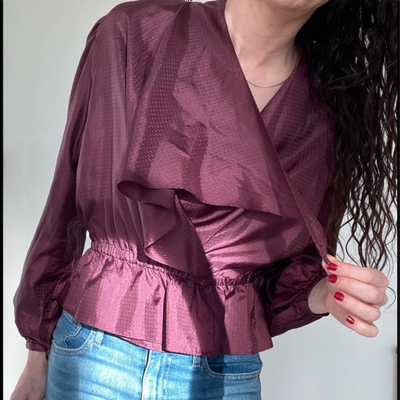 VINTAGE 80’s Halston soft convertible plum sheen day/night sexy blouse Size S-M - Picture 10 of 12